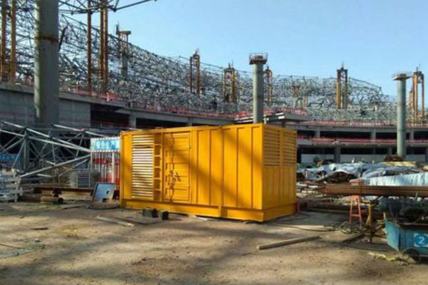 延安发电机出租如何判断空气滤清器是否需要更换？